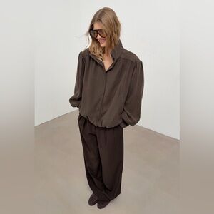 Tailored Wide-Leg Pants in Deep Brown